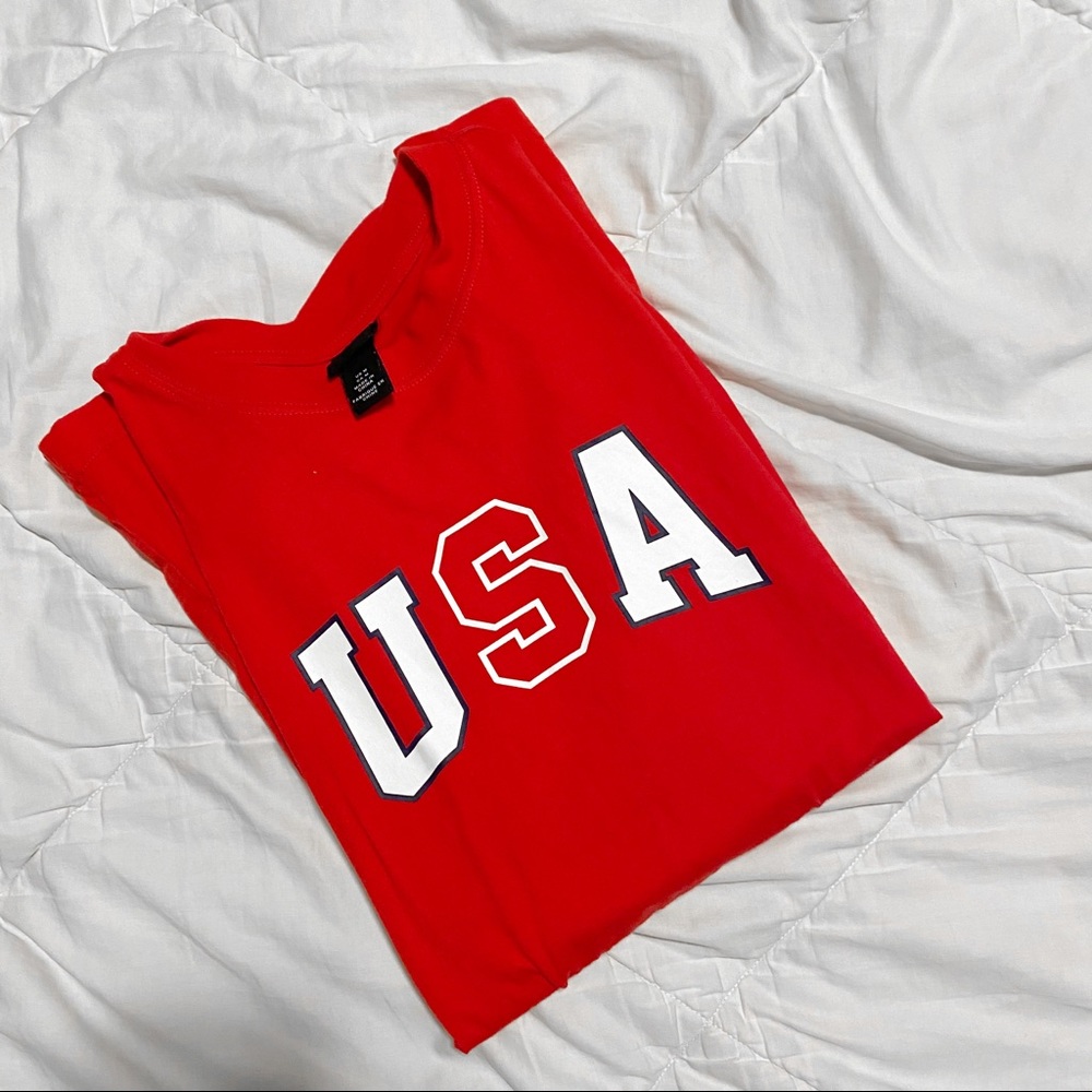 H&M: USA T-Shirt